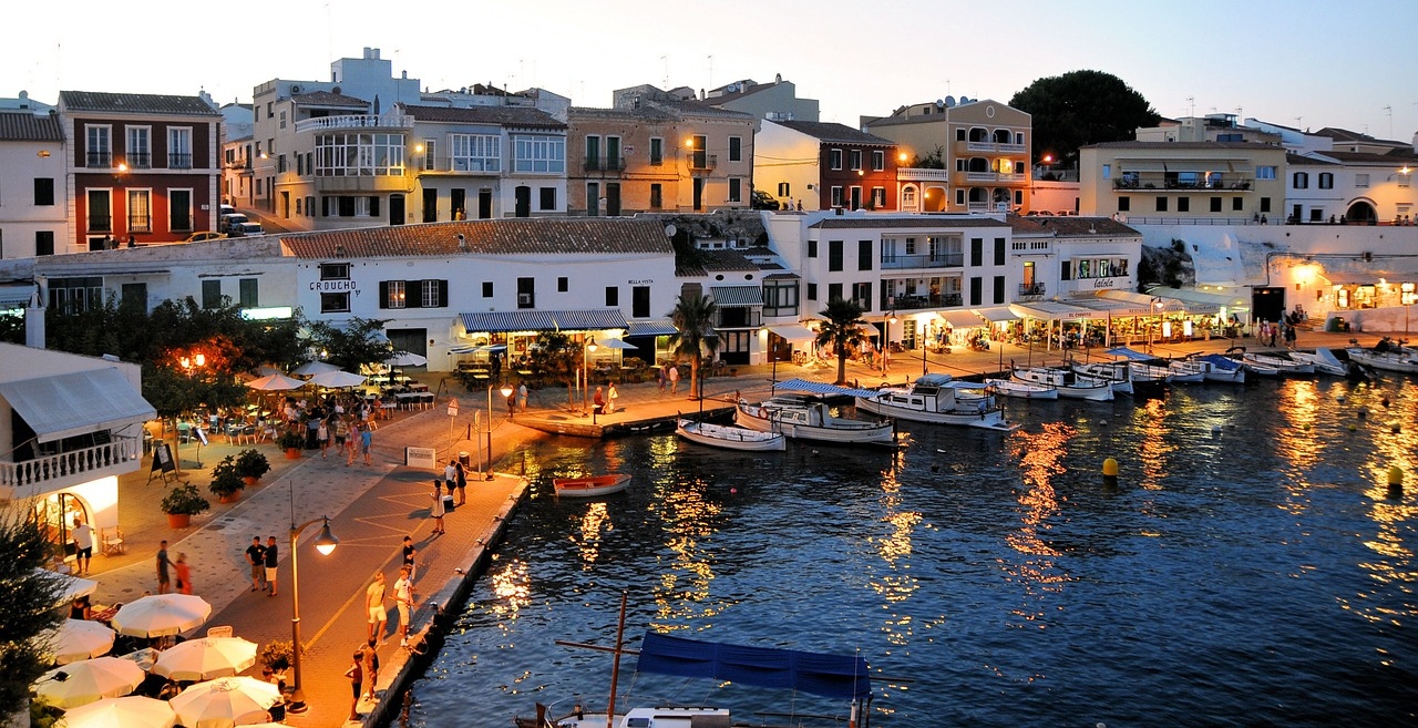 https://conquienviajas.es/viajes/assets/upload/p223.jpg
